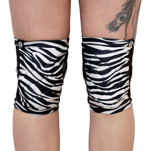 ZEBRA SKIN QUILTED KNEEPADS - GRIPPY VINYL BACK WITH STRETCH FABRIC AND PADDING FOR POLE DANCING